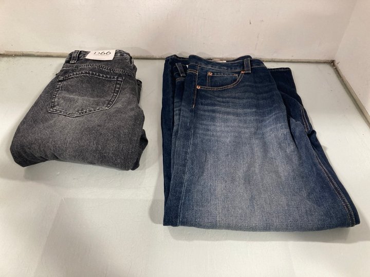 Lot 1139  
            Marchington SR12 - Parcel Delivery Only 

                
STRADIVARIUS WIDE LEG JEANS IN WASHED GREY - UK SIZE: 12 TO INCLUDE STRADIVARIUS ...