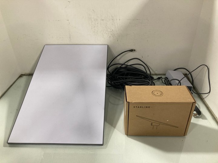 Lot 1142  
            Marchington SR12 - Parcel Delivery Only 

                
STARLINK SATELLITE ANTENNA SET: LOCATION - E8