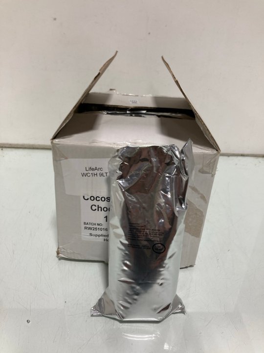 Lot 1221  
            Marchington SR12 - Parcel Delivery Only 

                
QTY OF COCOSMITHS INSTANT CHOCOLATE - BB: 10/26: LOCATION - E5