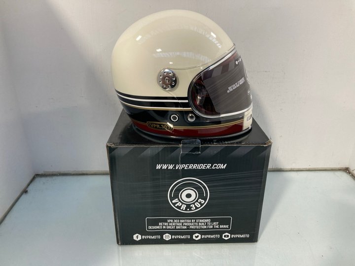 Lot 1243  
            Marchington SR12 - Parcel Delivery Only 

                
VIPER RIDER F656 VINTAGE CHEQUER FULL FACE MOTORCYCLE HELMET IN CREAM/BURGUNDY - ...