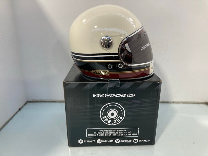 Lot 1245  
            Marchington SR12 - Parcel Delivery Only 

                
VIPER RIDER F656 VINTAGE CHEQUER FULL FACE MOTORCYCLE HELMET IN CREAM/BURGUNDY - ...