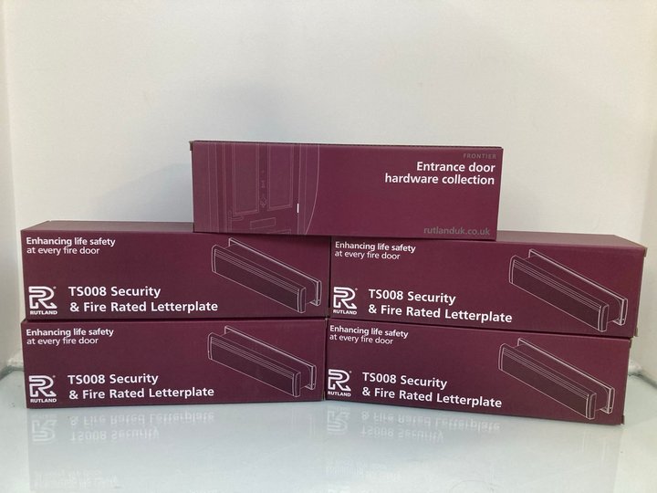 Lot 1270  
            Marchington SR12 - Parcel Delivery Only 

                
5 X RUTLAND TS008 SECURITY & FIRE RATED LETTER PLATES: LOCATION - E2