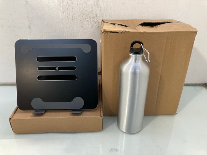 Lot 1287  
            Marchington SR12 - Parcel Delivery Only 

                
MAYKA ALUMINIUM COMPOSITE PANEL TO ALSO INCLUDE BOX OF 6 MOUNTAIN WAREHOUSE STAIN...