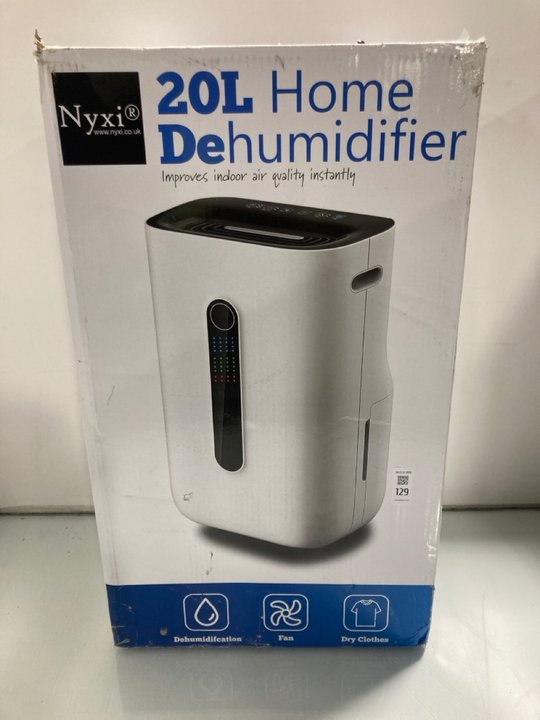 Lot 129  
            Marchington SR12 - Parcel Delivery Only 

                
NYXI 20L HOME DEHUMIDIFIER ORIGINAL RRP: £144.99: LOCATION - J5