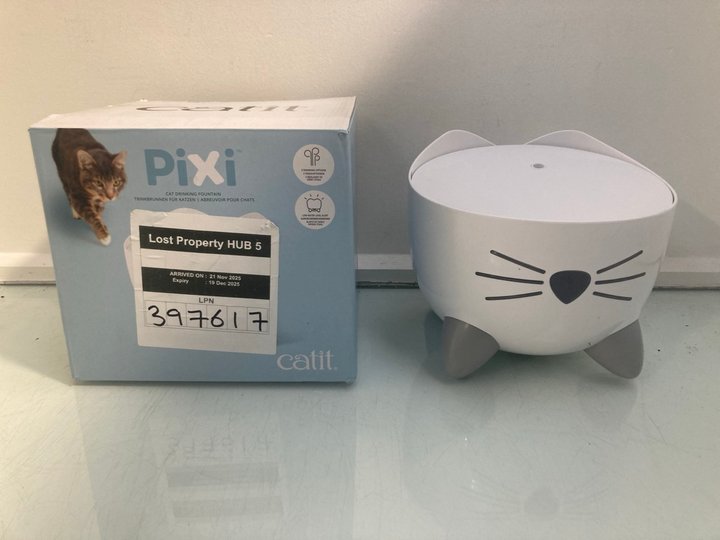 Lot 1304  
            Marchington SR12 - Parcel Delivery Only 

                
PIXI CAT DRINKING FOUNTAIN: LOCATION - E1
