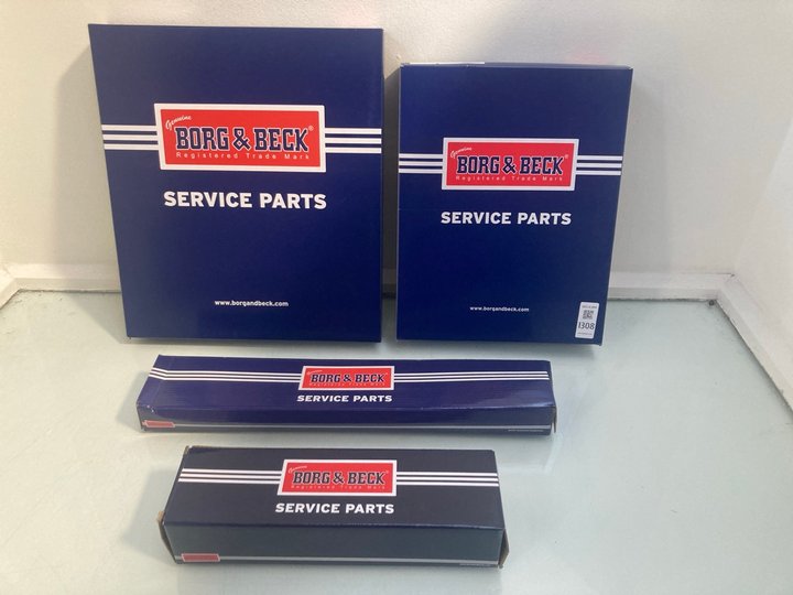 Lot 1308  
            Marchington SR12 - Parcel Delivery Only 

                
4 X ASSORTED VEHICLE COMPONENTS TO INCLUDE BORG & BECK LH TIE ROD END FOR RENAULT...