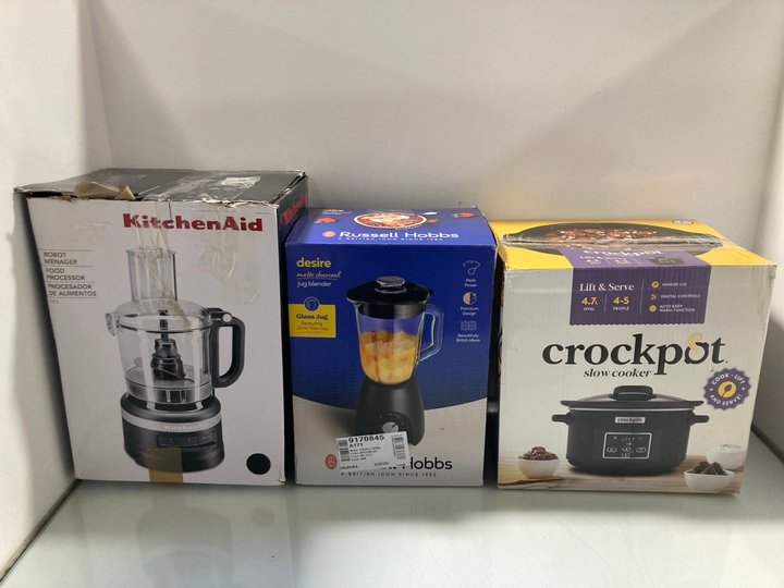 Lot 139  
            Marchington SR12 - Parcel Delivery Only 

                
QTY OF ASSORTED KITCHEN ITEMS TO INCLUDE KITCHENAID FOOD PROCESSOR: LOCATION - J6