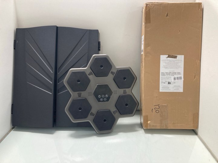 Lot 195  
            Marchington SR12 - Parcel Delivery Only 

                
QTY OF ASSORTED ITEMS TO INCLUDE ULTRASPORT ELECTRONIC DART BOARD: LOCATION - J11