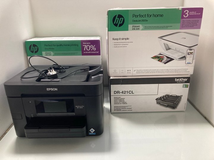 Lot 197  
            Marchington SR12 - Parcel Delivery Only 

                
QTY OF ASSORTED PRINTERS TO INCLUDE HP ENVY 6530E: LOCATION - J11