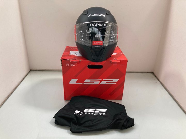 Lot 215  
            Marchington SR12 - Parcel Delivery Only 

                
LS2 MOTORCYCLE HELMET IN SOLID MATT-BLACK MODEL :LS2 FF353 RAPID II ORIGINAL RRP ...