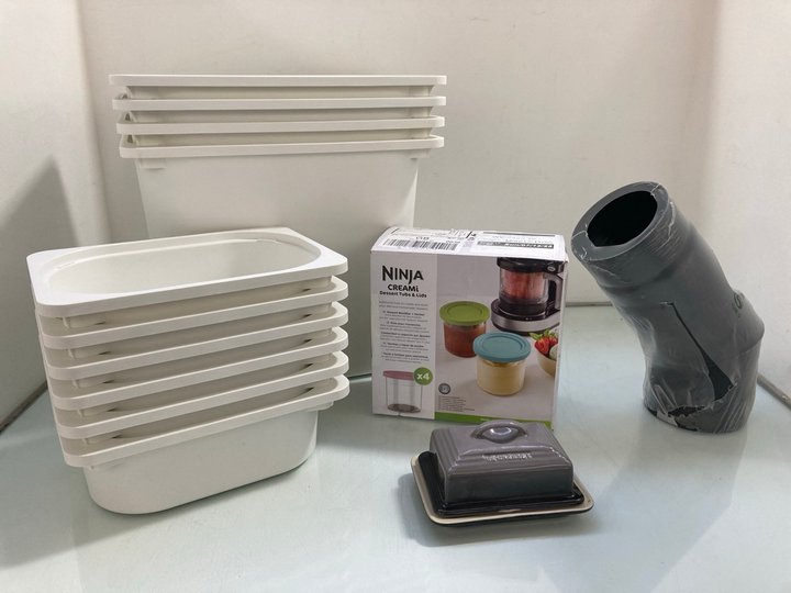 Lot 220  
            Marchington SR12 - Parcel Delivery Only 

                
QTY OF ASSORTED ITEMS TO INCLUDE NINJA CREAMI DESSERT TUBS AND LIDS: LOCATION - J13