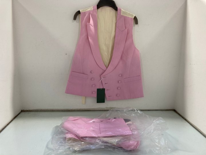 Lot 311  
            Marchington SR12 - Parcel Delivery Only 

                
2 X OLIVER BROWN LONDON DOUBLE BREASTED LINEN WAISTCOAT IN PINK - UK SIZES: 38L &...