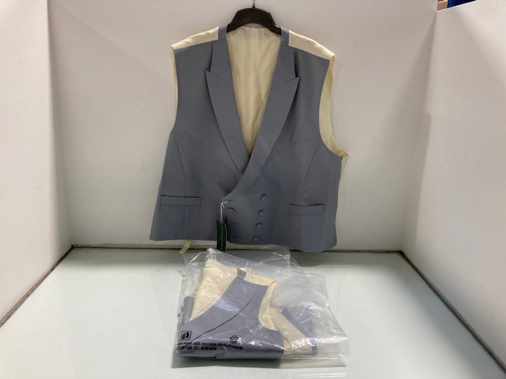 Lot 329  
            Marchington SR12 - Parcel Delivery Only 

                
2 X OLIVER BROWN LONDON DOUBLE BREASTED LINEN WAISTCOAT IN GREY - UK SIZES: 38R &...