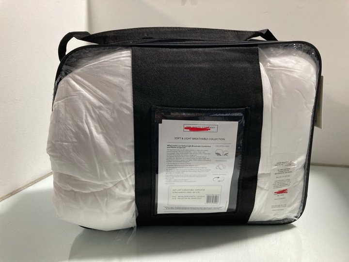 Lot 353  
            Marchington SR12 - Parcel Delivery Only 

                
THE WHITE COMPANY SOFT, LIGHT & BREATHABLE COMFORTER IN KING SIZE 106" X 92" - UL...