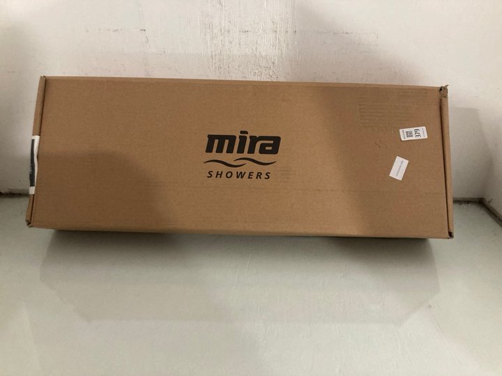 Lot 379  
            Marchington SR12 - Parcel Delivery Only 

                
MIRA DECOR DUAL ELECTRIC SHOWER IN WARM SILVER: LOCATION - I16