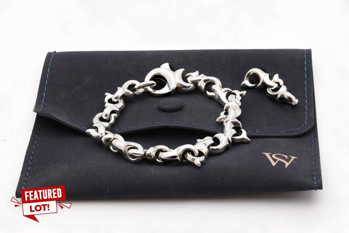 Lot 39  
            Marchington SR12 - Parcel Delivery Only 

                
STEPHEN WEBSTER THORN S LINK BRACELET IN STERLING SILVER - ORIGINAL RRP: £650.00:...