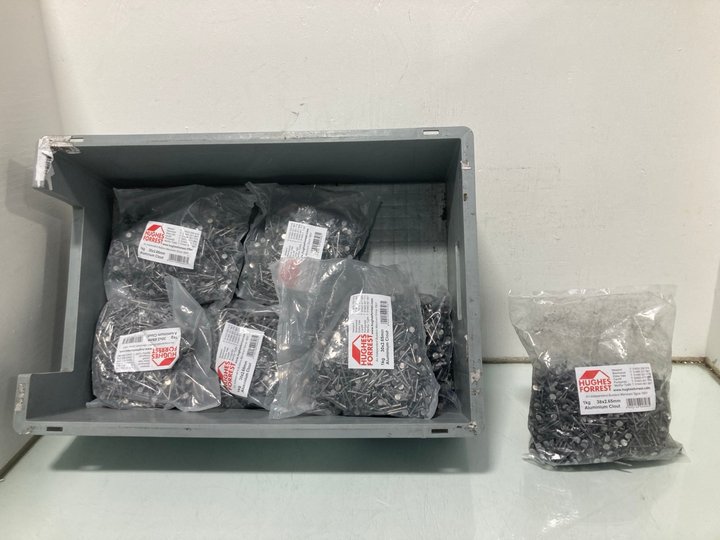 Lot 410  
            Marchington SR12 - Parcel Delivery Only 

                
QTY OF HUGHES FORREST ALUMINIUM CLOUT: LOCATION - I14