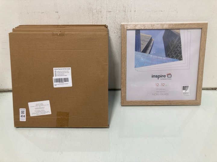 Lot 414  
            Marchington SR12 - Parcel Delivery Only 

                
6 X HAMPTON PHOTO FRAMES IN OAK EFFECT - SIZE: 12 X 12: LOCATION - I14