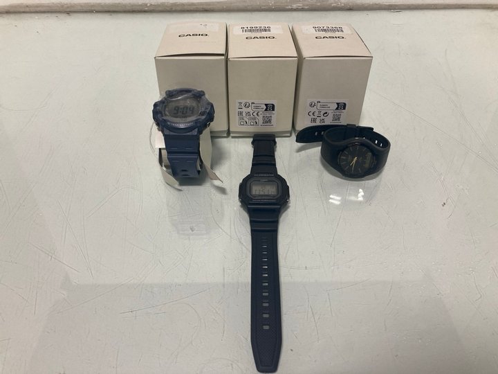 Lot 434  
            Marchington SR12 - Parcel Delivery Only 

                
3 X ASSORTED CASIO WATCHES TO INCLUDE CASIO DIGITAL WATCH IN BLUE: LOCATION - I13