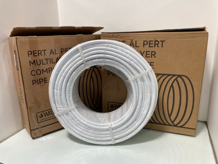 Lot 467  
            Marchington SR12 - Parcel Delivery Only 

                
PERT AL PERT MULTILAYER COMPOSITE PIPE 90M TO INCLUDE PERT AL PERT MULTILAYER COM...