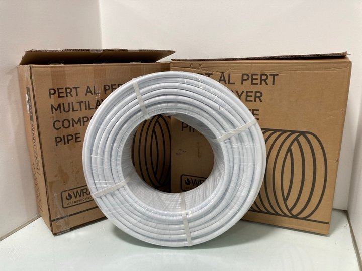 Lot 468  
            Marchington SR12 - Parcel Delivery Only 

                
2 X PERT AL PERT MULTILAYER COMPOSITE PIPE 100M: LOCATION - I12