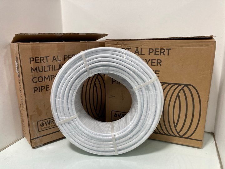 Lot 469  
            Marchington SR12 - Parcel Delivery Only 

                
PERT AL PERT MULTILAYER COMPOSITE PIPE 50M TO INCLUDE PERT AL PERT MULTILAYER COM...