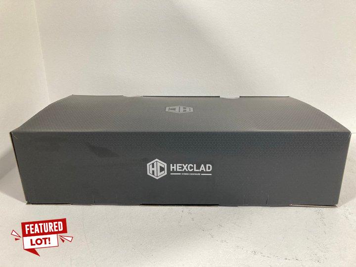 Lot 46  
            Marchington SR12 - Parcel Delivery Only 

                
HEXCLAD HYBRID COOKWARE SEVEN PIECE COOKWARE SET - ORIGINAL RRP: £449.00: LOCATIO...