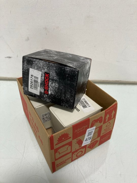 Lot 478  
            Marchington SR12 - Parcel Delivery Only 

                
4 X ASSORTED WATCHES TO INCLUDE CASIO G-SHOCK WATCH IN BLACK: LOCATION - I11