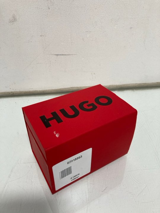 Lot 480  
            Marchington SR12 - Parcel Delivery Only 

                
HUGO BLACK FACE ANALOGUE WATCH IN STAINLESS STEEL: LOCATION - I11