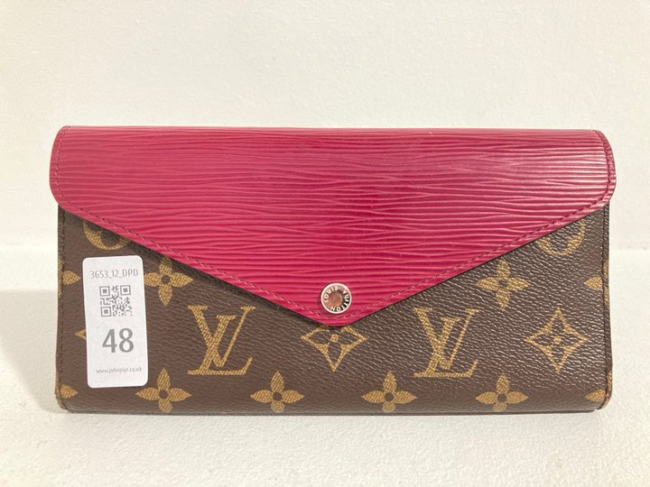 Lot 48  
            Marchington SR12 - Parcel Delivery Only 

                
LOUIS VUITTON MARIE LOU MONOGRAM WALLET: LOCATION - BOOTH