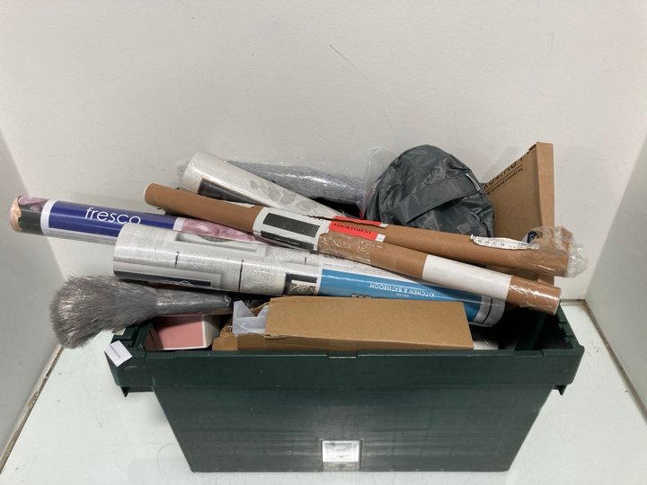 Lot 503  
            Marchington SR12 - Parcel Delivery Only 

                
QTY OF ASSORTED ITEMS TO INCLUDE FRESCO WALLPAPER IN PANDORA DRAMA - BATCH NO. B-...