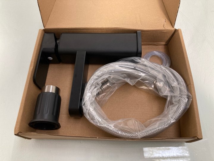 Lot 60  
            Marchington SR12 - Parcel Delivery Only 

                
BLACK BASIN FAUCET WITH HOT AND COLD WATER MIXER BATHROOM SINK: LOCATION - J3