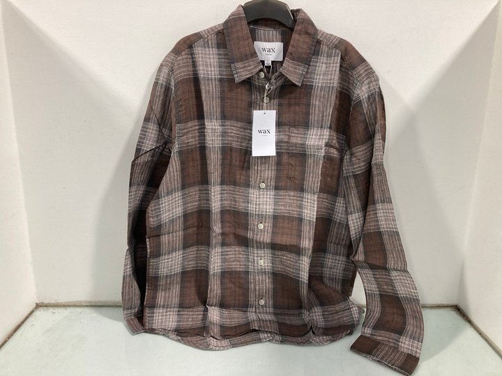 Lot 646  
            Marchington SR12 - Parcel Delivery Only 

                
WAX LONDON JAUNT LONG SLEEVE SHIRT IN BROWN CHECK - UK SIZE: XXL: LOCATION - I3