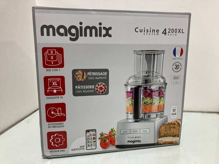 Lot 668  
            Marchington SR12 - Parcel Delivery Only 

                
MAGIMIX CUISINE SYSTEME 4 200XL AUTO IN SILVER: LOCATION - I2