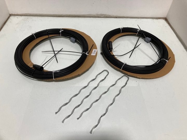 Lot 685  
            Marchington SR12 - Parcel Delivery Only 

                
2 X ROLLS OF FIBRE OPTIC CABLES: LOCATION - I2