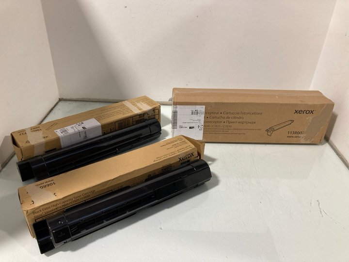 Lot 687  
            Marchington SR12 - Parcel Delivery Only 

                
3 ASSORTED ITEMS TO INCLUDE BLACK EXTRA TONER CARTRIDGE: LOCATION - I1