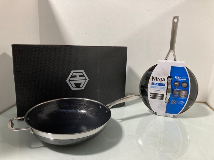 Lot 688  
            Marchington SR12 - Parcel Delivery Only 

                
NINJA ZERO STICK 28CM SAUTE PAN TO INCLUDE HEXCLAD 12" HYBRID WOK: LOCATION - I1
