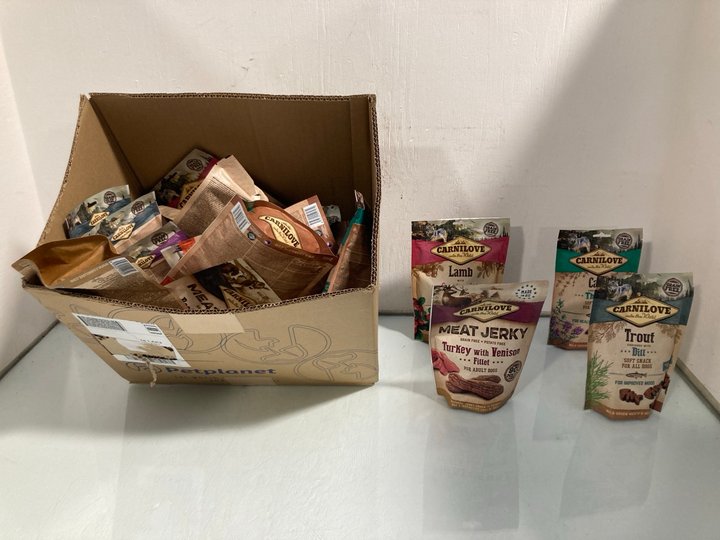 Lot 711  
            Marchington SR12 - Parcel Delivery Only 

                
QTY OF ASSORTED PET FOOD ITEMS TO INCLUDE CARNILOVE INTO THE WILD MEAT JERKY TURK...