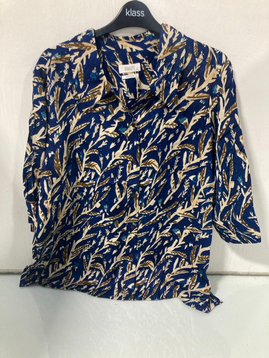 Lot 736  
            Marchington SR12 - Parcel Delivery Only 

                
TOAST GIA HERB PRINT SHIRT - UK SIZE: 10 - ORIGINAL RRP: £165.00: LOCATION - H2