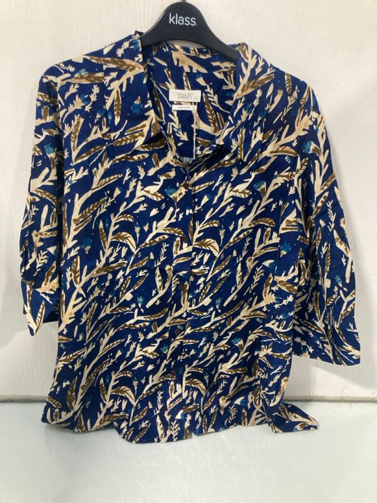 Lot 745  
            Marchington SR12 - Parcel Delivery Only 

                
TOAST GIA HERB PRINT SHIRT - UK SIZE: 14 - ORIGINAL RRP: £165.00: LOCATION - H2