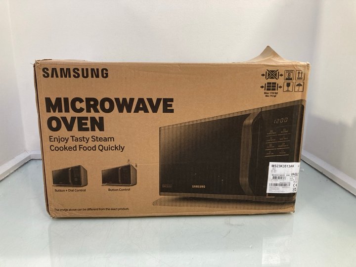 Lot 830  
            Marchington SR12 - Parcel Delivery Only 

                
SAMSUNG MS23K3513AK 23L DIGITAL MICROWAVE: LOCATION - H6