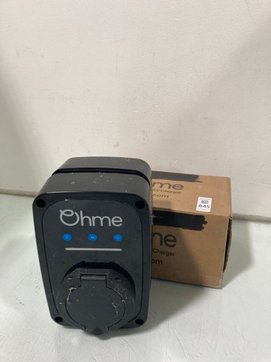 Lot 845  
            Marchington SR12 - Parcel Delivery Only 

                
OHME 32A TYPE A CAR EV CHARGER: LOCATION - H7