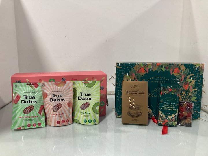 Lot 887  
            Marchington SR12 - Parcel Delivery Only 

                
BOX OF TRUE DATES IN VARIOUS FLAVOURS TO INCLUDE SOUR APPLE - BBE 12/26 TO ALSO I...