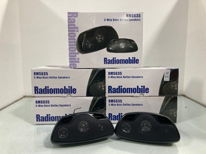 Lot 897  
            Marchington SR12 - Parcel Delivery Only 

                
5 X RADIOMOBILE RMS 635 3 WAY BASS REFLEX SPEAKERS: LOCATION - H11