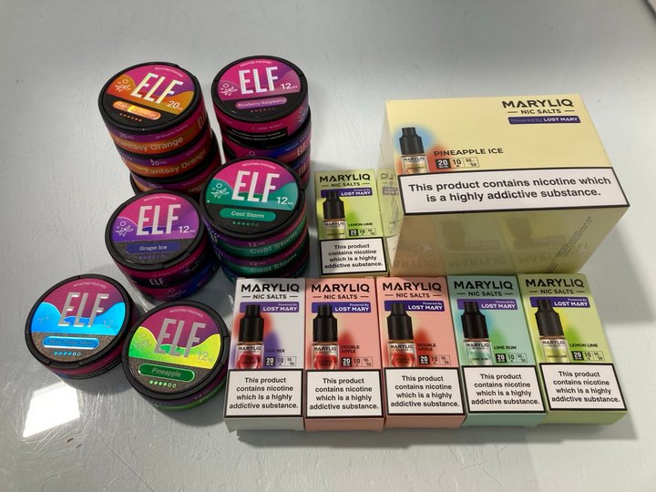 Lot 924  
            Marchington SR12 - Parcel Delivery Only 

                
QTY OF ASSORTED VAPE ITEMS TO INCLUDE BOX OF MARY LIQ 20MG 10ML NIC SALTS IN PINE...