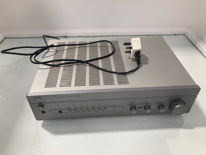 Lot 925  
            Marchington SR12 - Parcel Delivery Only 

                
NAD C320BEE STEREO INTEGRATED AMPLIFIER: LOCATION - H12