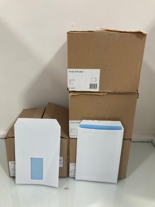 Lot 931  
            Marchington SR12 - Parcel Delivery Only 

                
4 X BOXES OF ASSORTED PURELY EVERYDAY COMMERCIAL ENVELOPES: LOCATION - H13