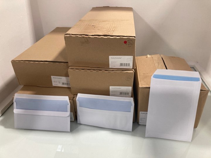 Lot 935  
            Marchington SR12 - Parcel Delivery Only 

                
5 X BOXES OF ASSORTED PURELY EVERYDAY COMMERCIAL ENVELOPES: LOCATION - H13