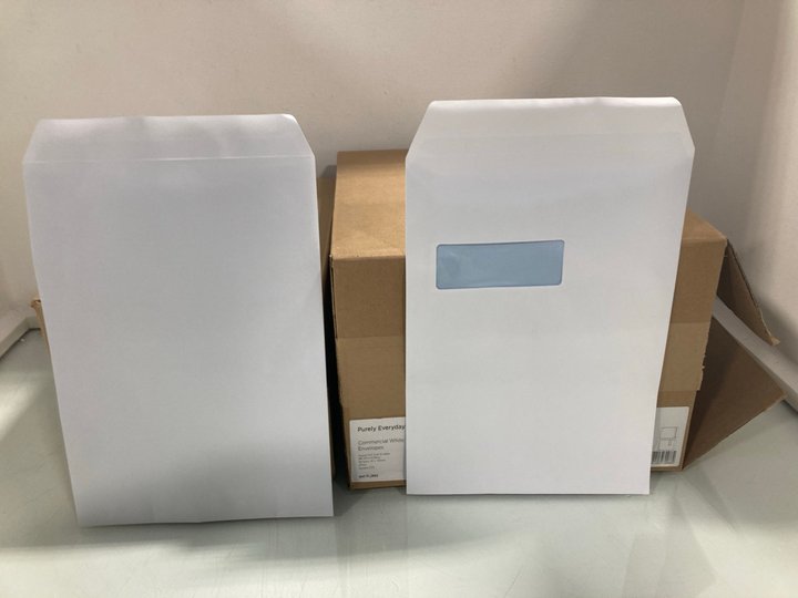 Lot 937  
            Marchington SR12 - Parcel Delivery Only 

                
5 X BOXES OF ASSORTED PURELY EVERYDAY COMMERCIAL ENVELOPES: LOCATION - H13