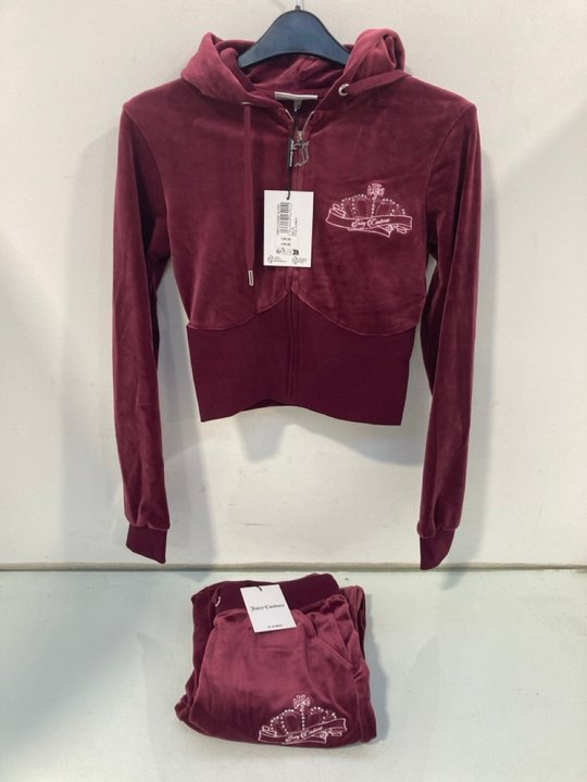 Lot 970  
            Marchington SR12 - Parcel Delivery Only 

                
JUICY COUTURE WOMENS CROWN VELVET TRACKSUIT IN TAWNY PORT - UK XS - COMBINED ORIG...